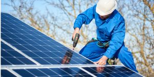 Installation Maintenance Panneaux Solaires Photovoltaïques à Glisolles